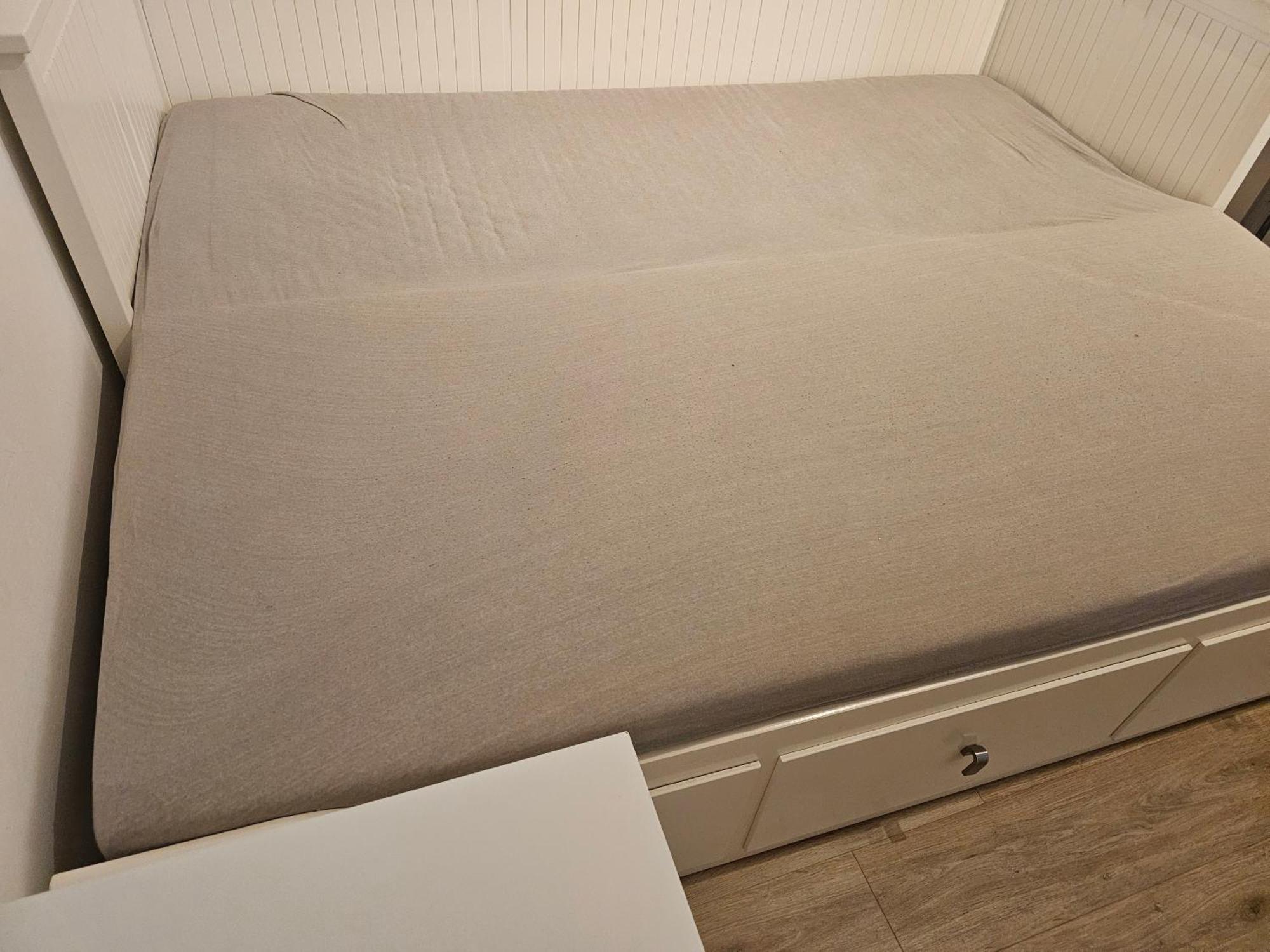 Huge Apartment Next To Train Station Close To The City Center Bratislava Luaran gambar