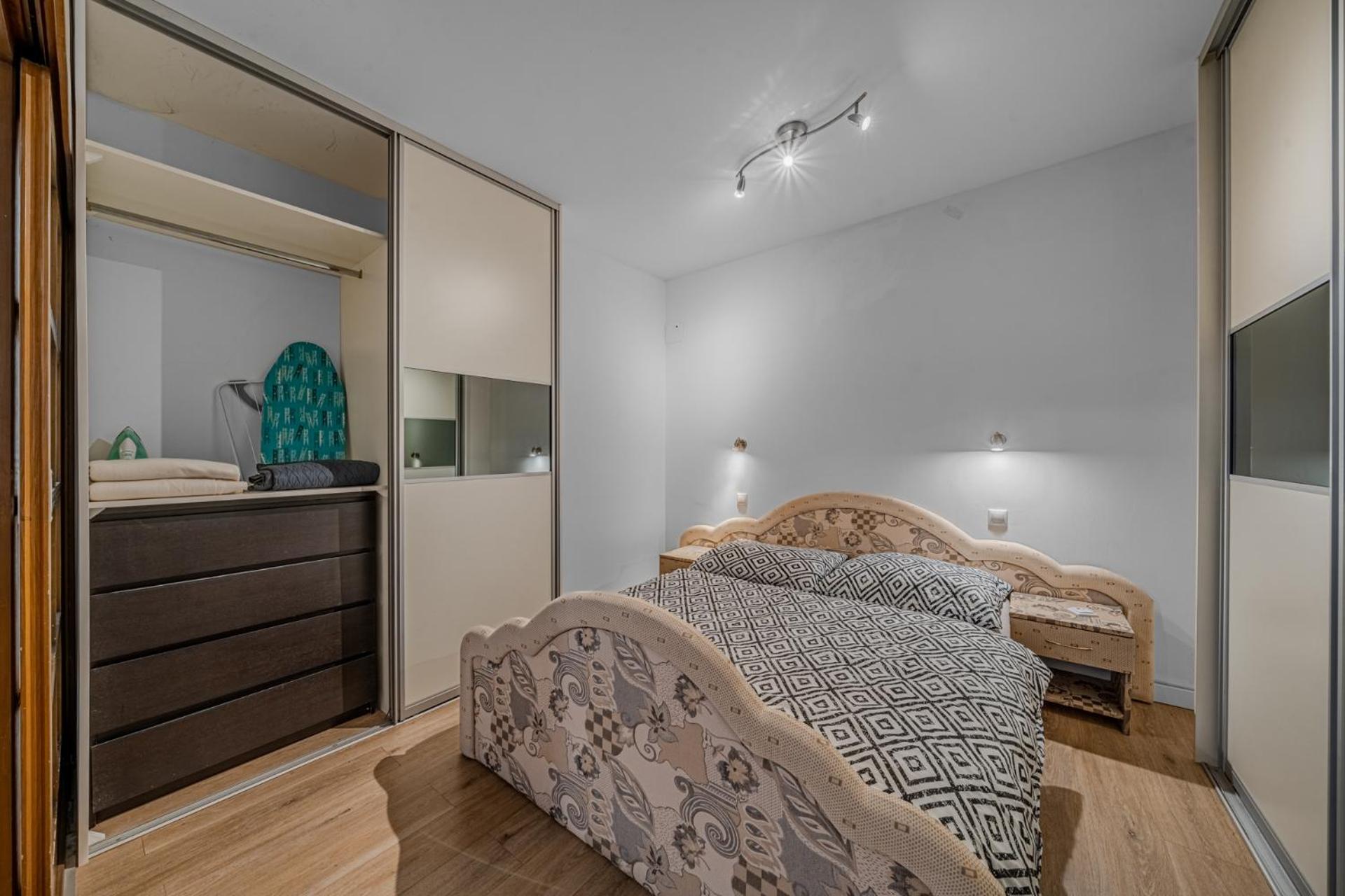 Huge Apartment Next To Train Station Close To The City Center Bratislava Luaran gambar